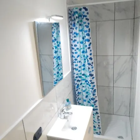 Studio With Terrace And Wifi At Sant'Egidio Del Monte Albino Appartement *